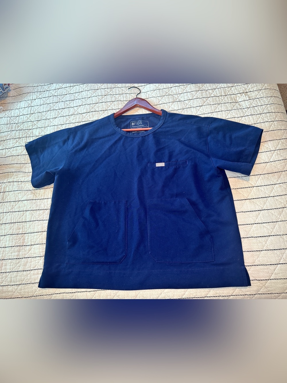 FIGS Women's Navy Blue Canela Crewneck Scrub Top Large
